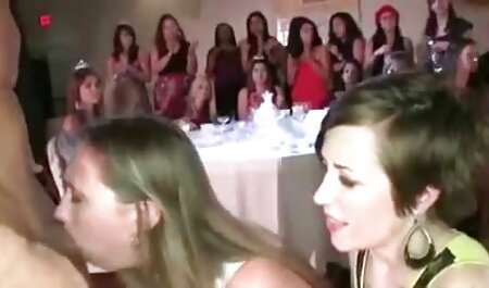Tôi cho sex nhật bản mới Giáng sinh và ăn âm hộ của tôi